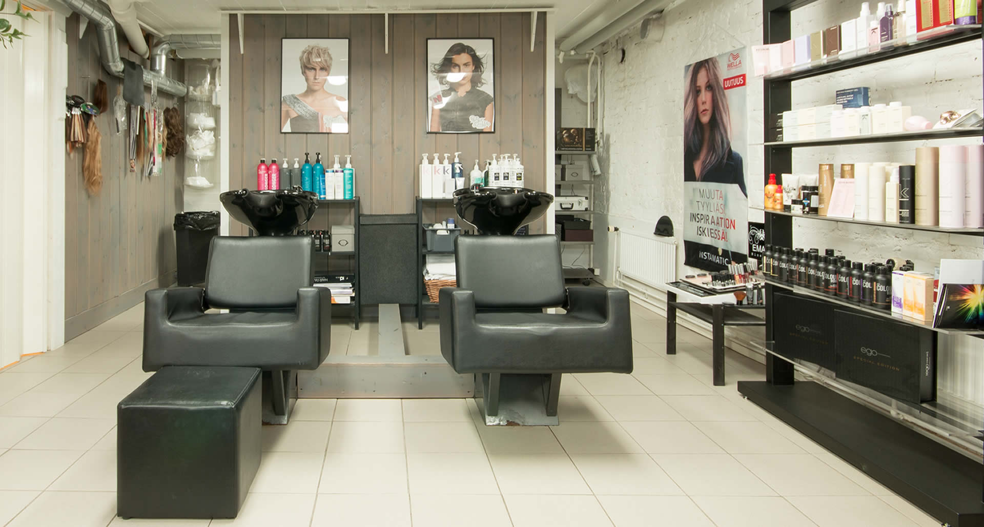 Beauty4Youn tuotehyllyt ja Joico-tuotteet kampaamossa
